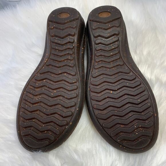 UGG Bettey Brown Suede/Shearling Lined Clo… - Picture 5 of 5